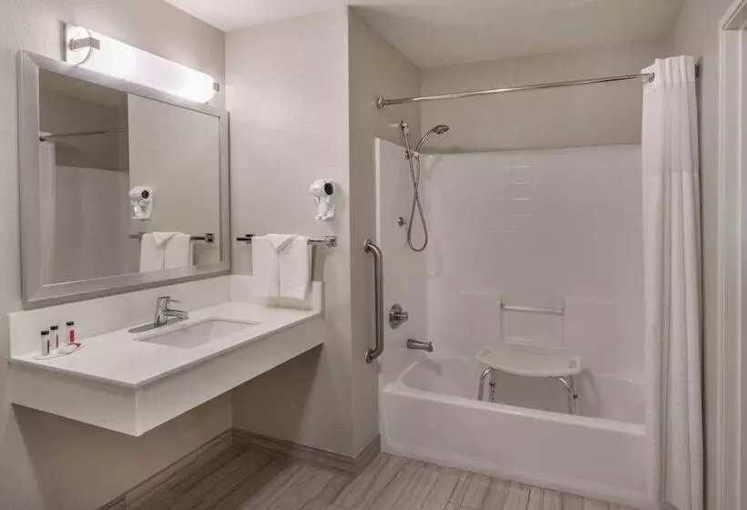 障害者適応デラックスルーム, Baymont By Wyndham Albuquerque Airport