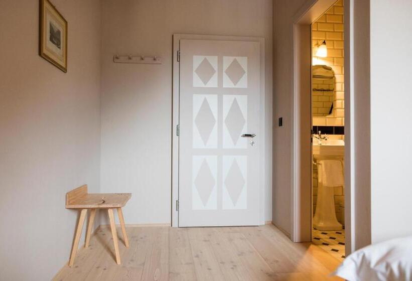 جناح غرفتين نوم, De Londres