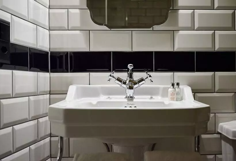 Standard-huone, De Londres
