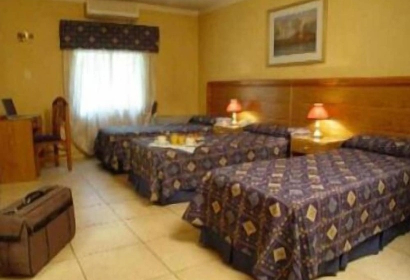 חדר סטנדרט לשלושה, Provincial