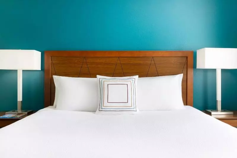 キングサイドベッドのスタンダードワンルーム, Residence Inn Des Moines West At Jordan Creek Town Center