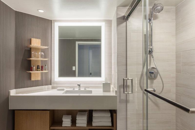 غرفة قياسية ذات إطلالة, Tampa Marriott Water Street