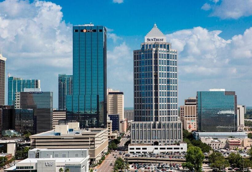 غرفه قياسيه سريرين مزدوجين, Tampa Marriott Water Street