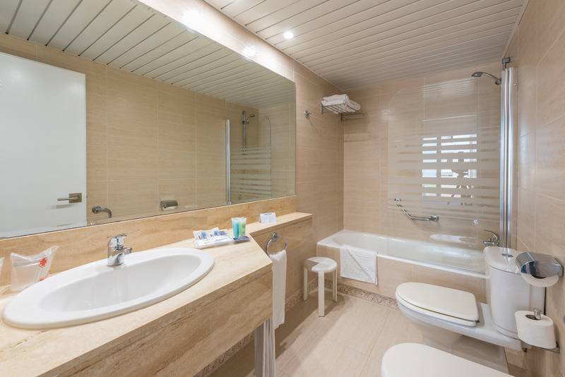 غرفة قياسية مطلة على المدينة, Tampa Marriott Water Street