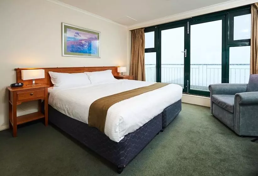 スタンダードルーム, Mt Buller Chalet Hotel & Suites