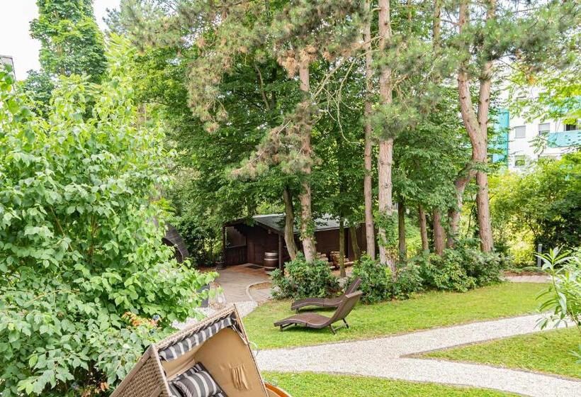 Номер Стандарт Вид на Сад, Parkhotel Sonnenberg