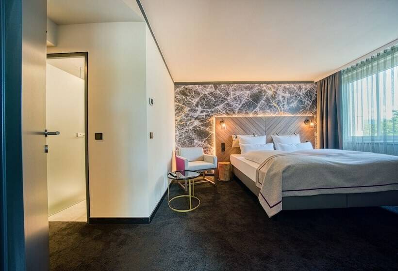 سوییت جونیور, Fourside Hotel Salzburg, Trademark Collection By Wyndham