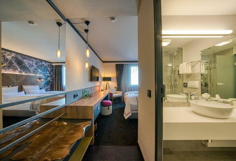 اتاق اجرایی, Fourside Hotel Salzburg, Trademark Collection By Wyndham