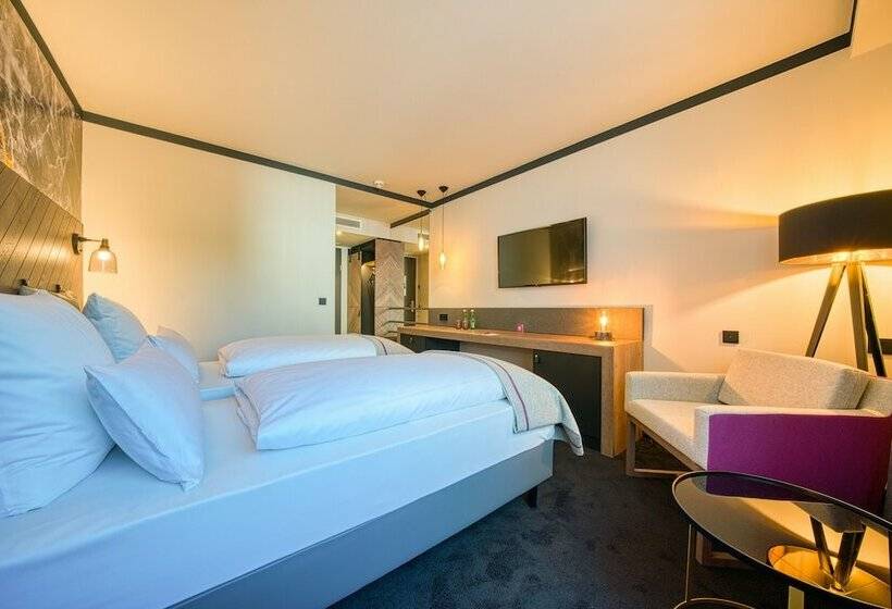 اتاق اجرایی, Fourside Hotel Salzburg, Trademark Collection By Wyndham