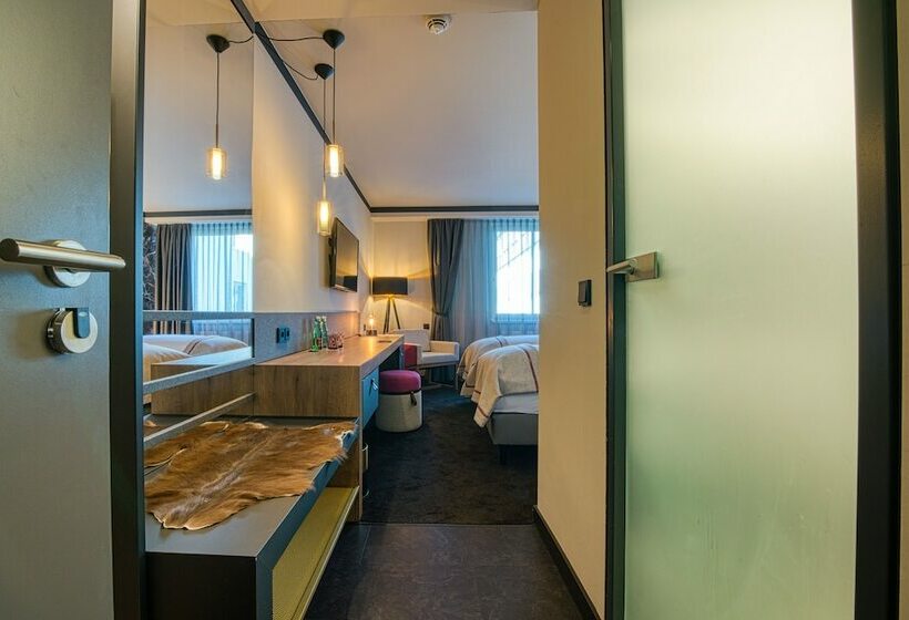 اتاق اجرایی, Fourside Hotel Salzburg, Trademark Collection By Wyndham