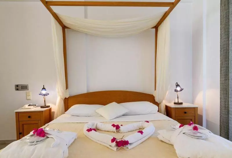 سوییت جونیور, Antinea Suites Hotel & Spa