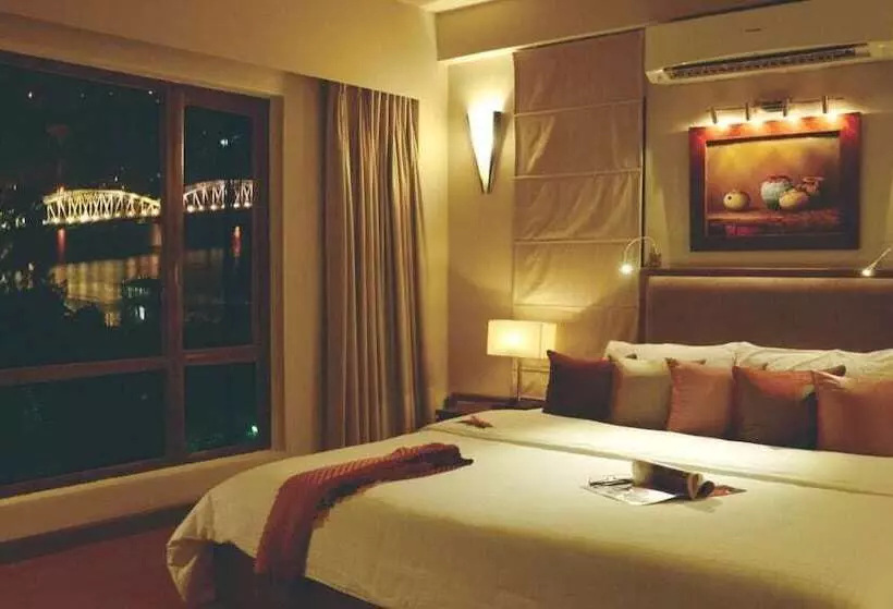 スイート, Asia Hotel Hue