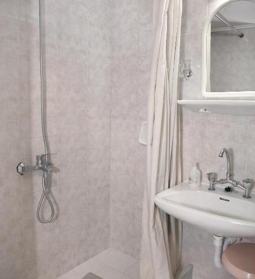 Номер Стандарт Вид на Море, Asterias