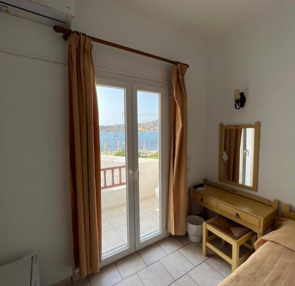 Номер Стандарт Вид на Море, Asterias