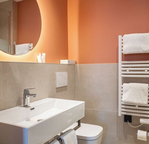 标准三人间, Best Western Plus Au Grand Saint Jean