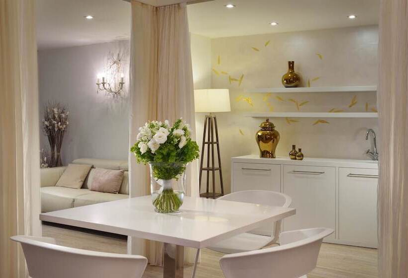 סוויטה עם ג'קוזי, Villa Appiani