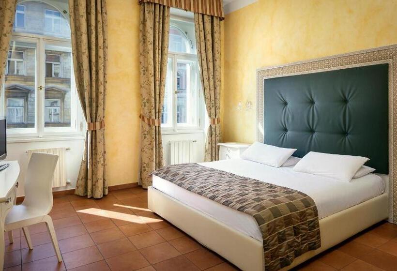 Quarto Superior, Caesar Prague