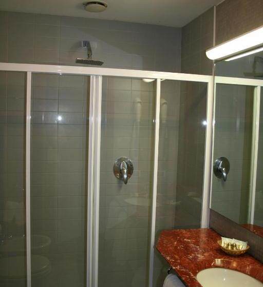 غرفة قياسية, Cangrande Di Soave