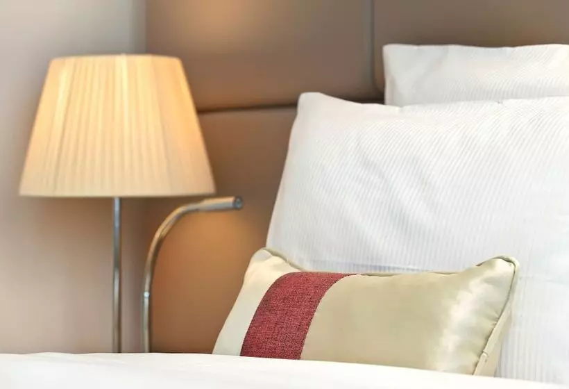 اتاق استاندارد, Crowne Plaza Dublin Airport, An Ihg