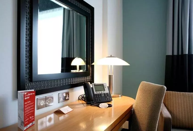 اتاق استاندارد, Crowne Plaza Dublin Airport, An Ihg