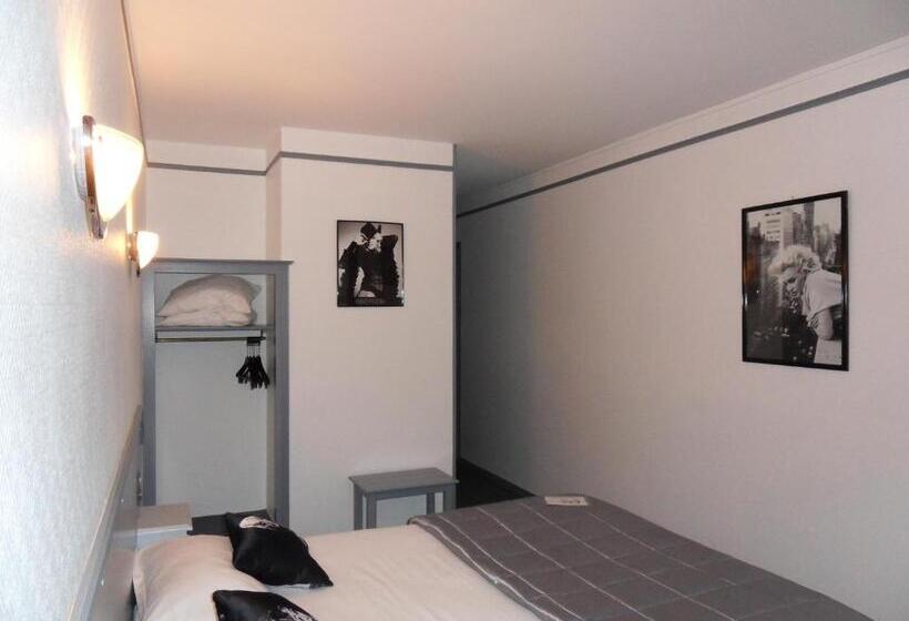 スタンダードルーム, Hôtel La Tour Des Anglais