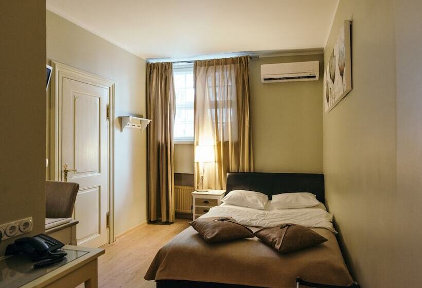 اتاق اکونومی, Merchants House