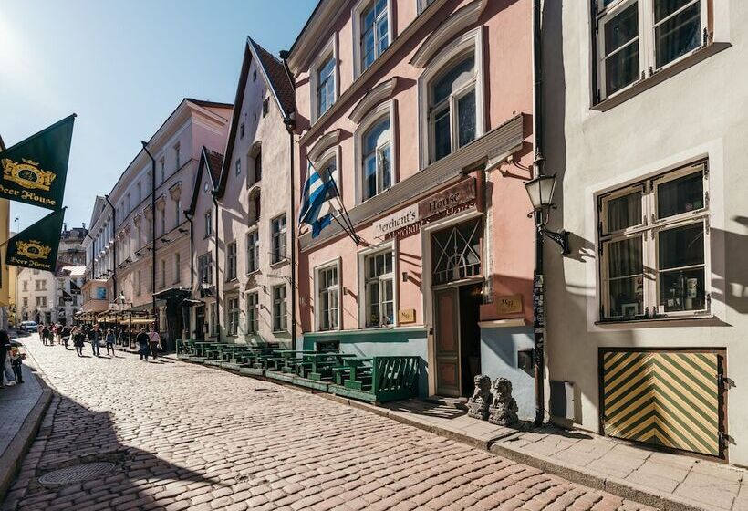 سوئیت پرزیدنت, Merchants House