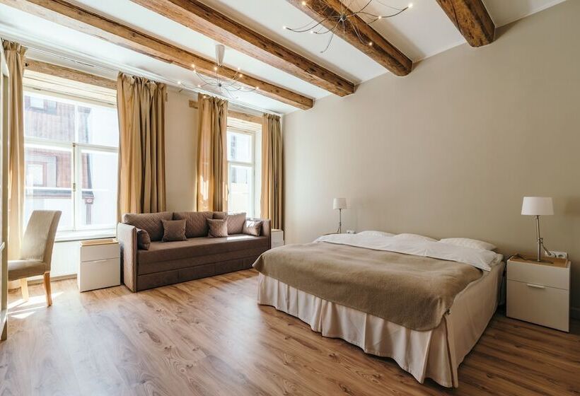 اتاق اجرایی, Merchants House