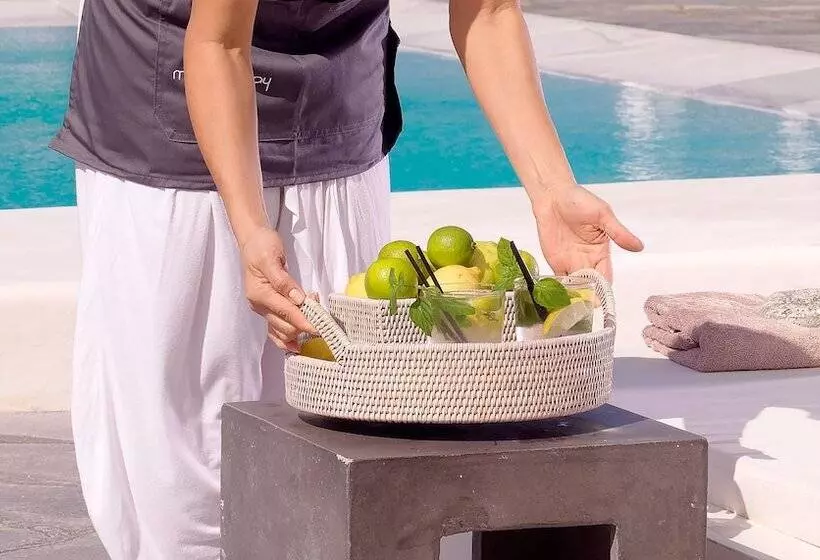 اتاق لوکس با چشم‌انداز دریا, Mykonos Bay Resort & Villas