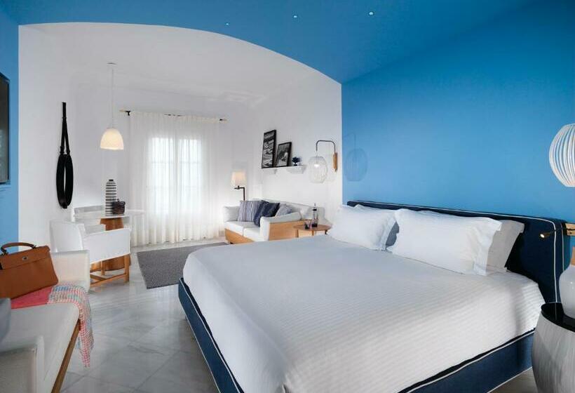 オーシャンビューのプレミアムルーム。, Mykonos Grand Hotel & Resort