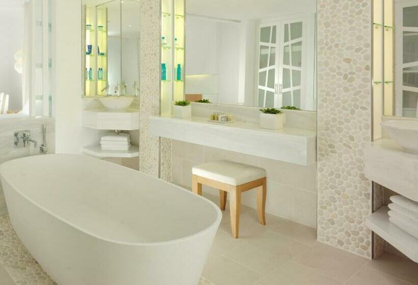 オーシャンビュージュニアスイート, Mykonos Grand Hotel & Resort