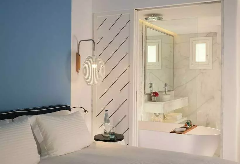 オーシャンビューのプレミアムルーム。, Mykonos Grand Hotel & Resort