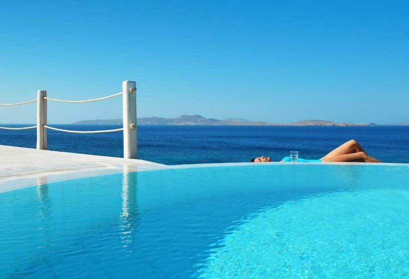 デラックススイート, Mykonos Grand Hotel & Resort