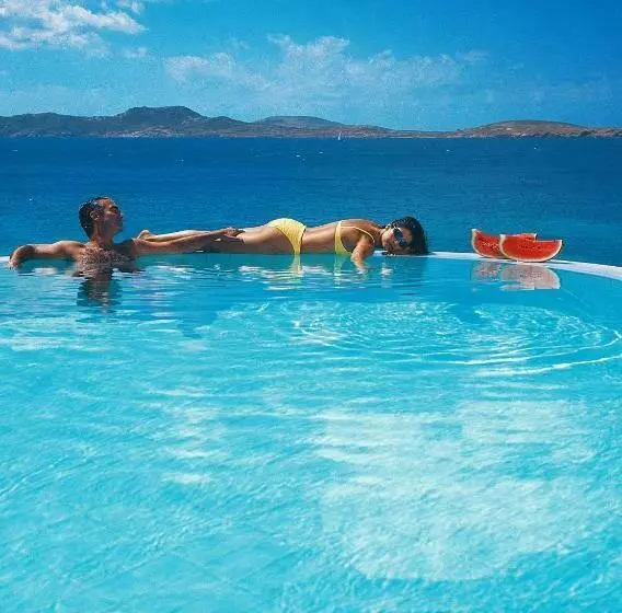 デラックススイート, Mykonos Grand Hotel & Resort