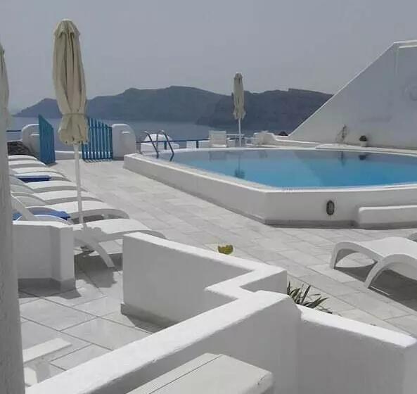 1 Bedroom Apartment with Views