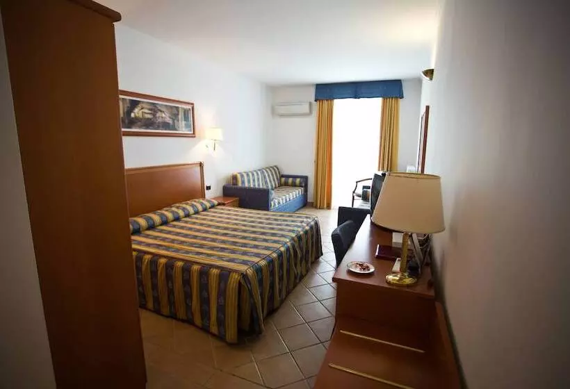 Juniorsviitti Allasnäkymä, Palace Hotel San Michele