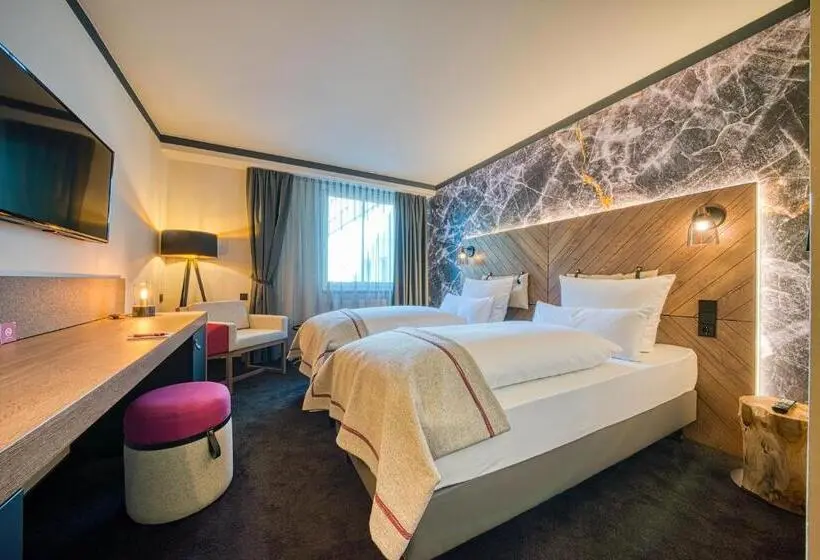 اتاق اجرایی, PLAZA INN Salzburg Messe