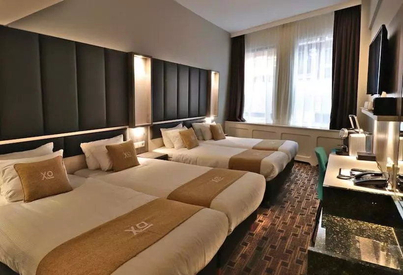 スタンダード４人部屋, Xo Hotels City Centre