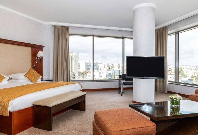 سوئیت با چشم‌انداز, Signia By Hilton Amman