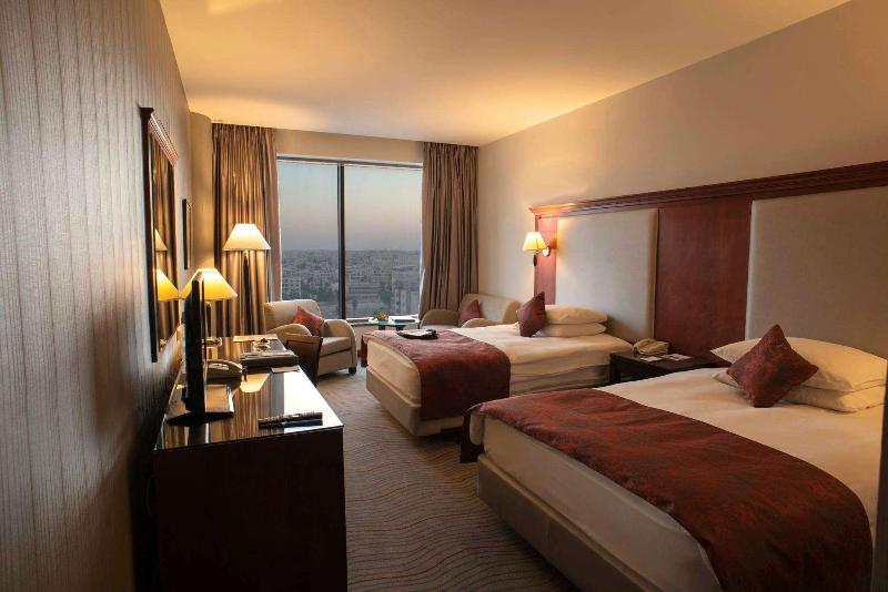 اتاق سوپریور با تخت بزرگ, Signia By Hilton Amman