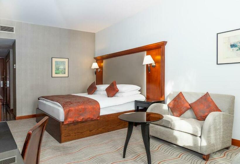 اتاق سوپریور با تخت بزرگ, Signia By Hilton Amman
