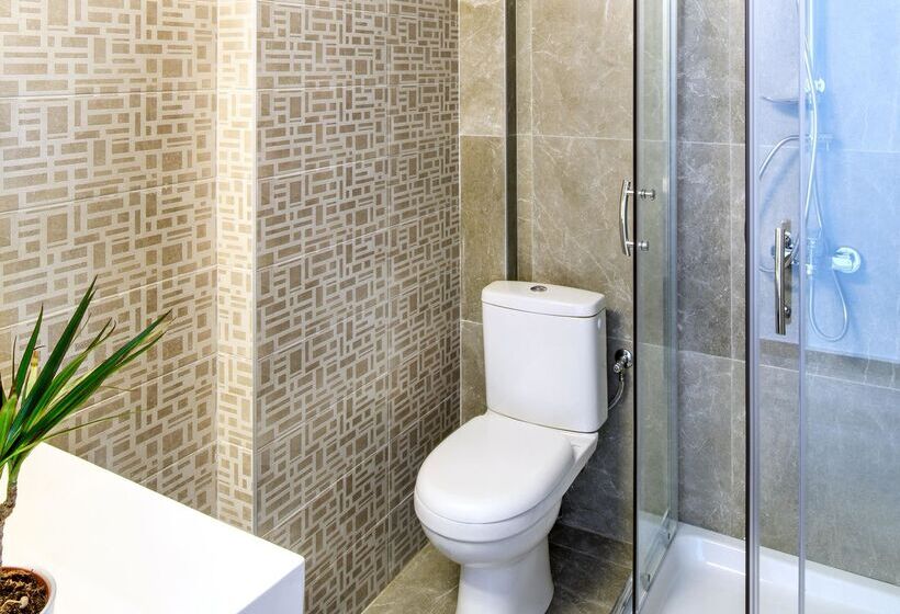 חדר סטנדרט, Philoxenia