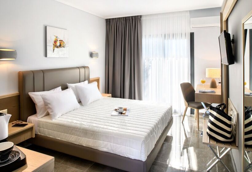 חדר סטנדרט נוף לבריכה, Philoxenia