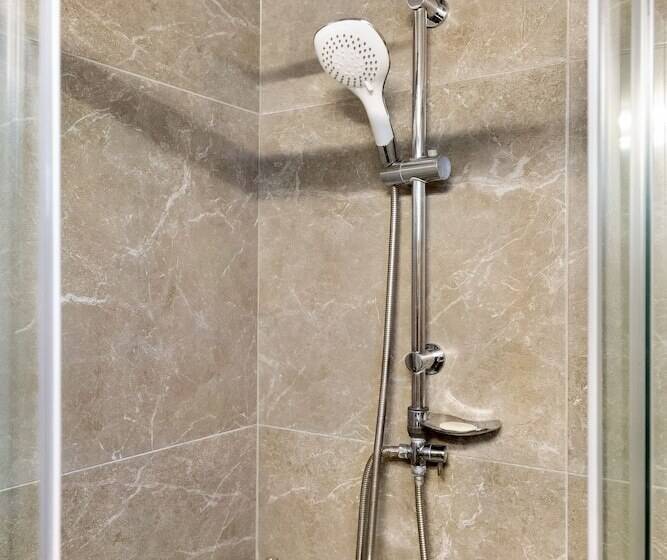 חדר סטנדרט, Philoxenia