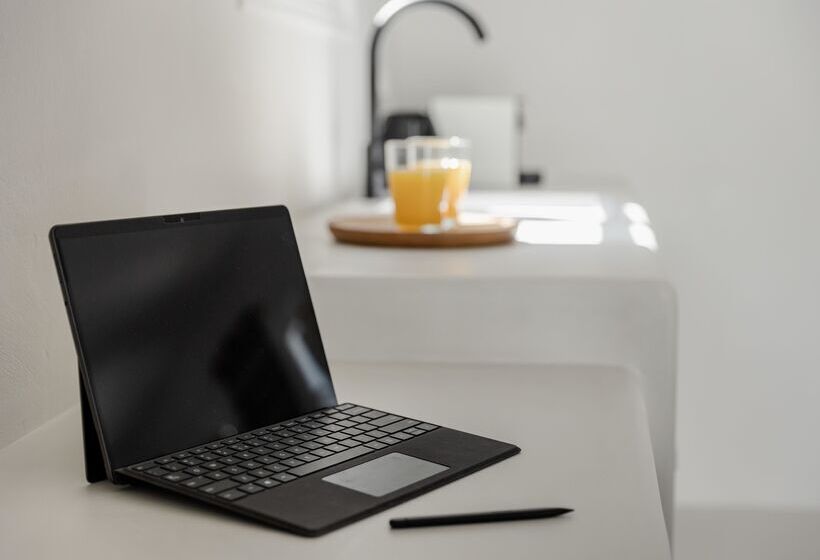 スイート, Scorpios Beach