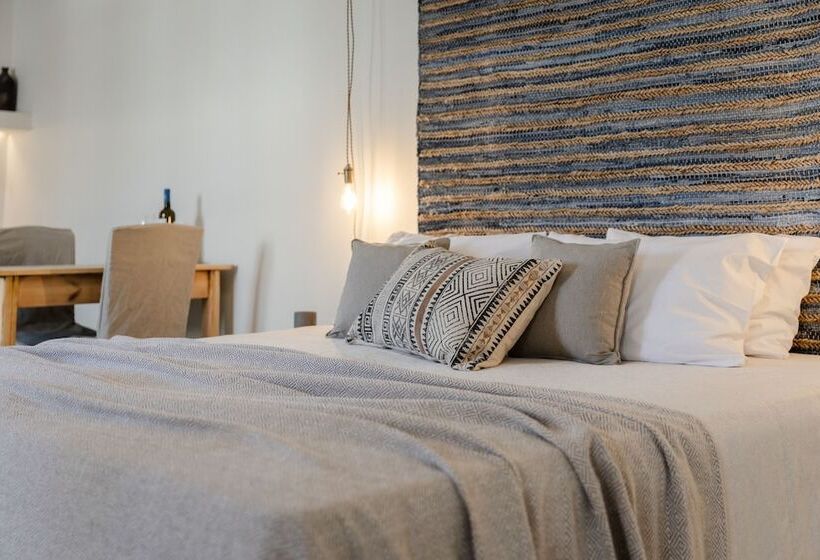 スイート, Scorpios Beach