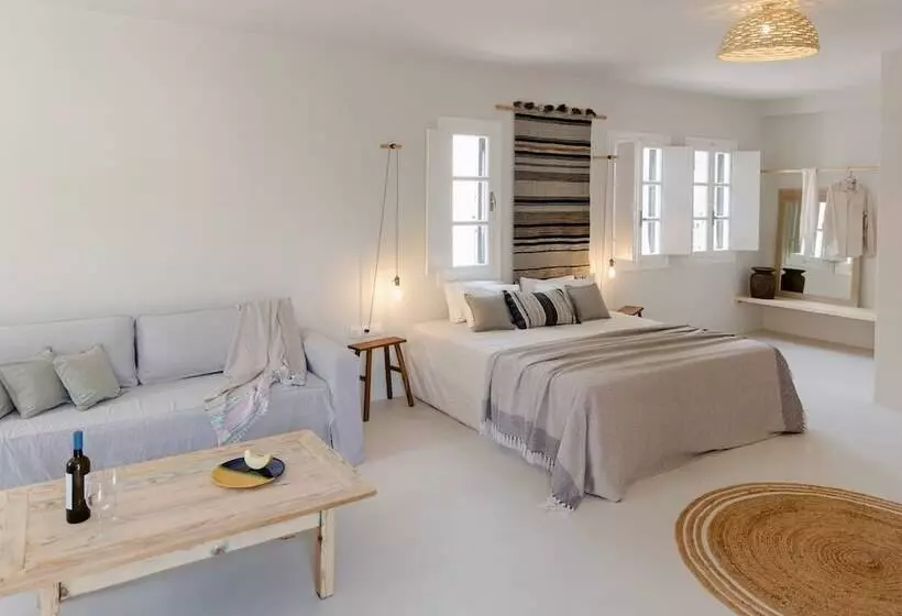 Suite Vue Jardin, Scorpios Beach