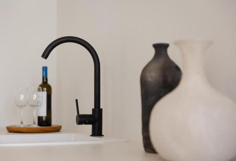 ガーデンビュースイート, Scorpios Beach