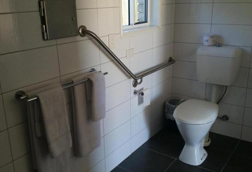 غرفة قياسية لذوى الاحتياجات الخاصة, Emerald Park Motel