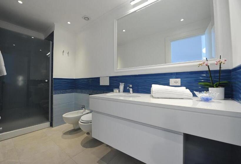 اتاق سوپریور, Sorrentobay